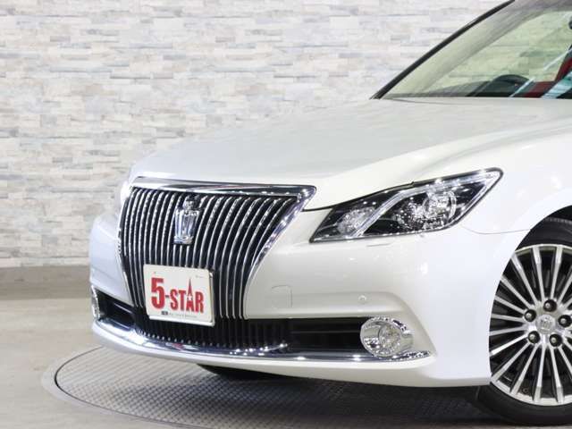 TOYOTA CROWN MAJESTA HYBRID 2013