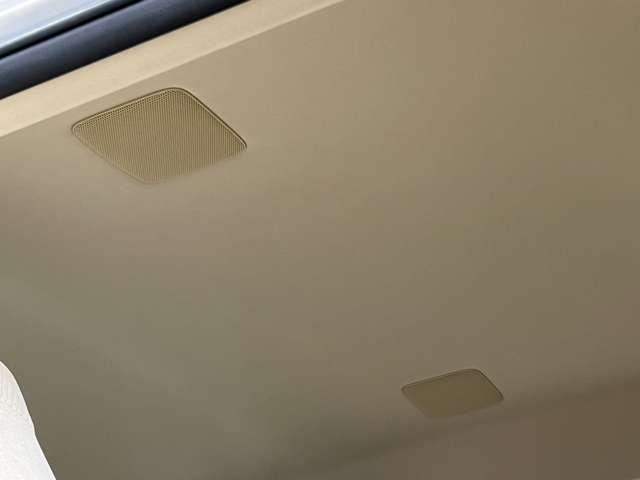 TOYOTA CROWN MAJESTA HYBRID 2013