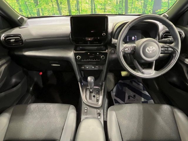 TOYOTA YARIS CROSS 2025