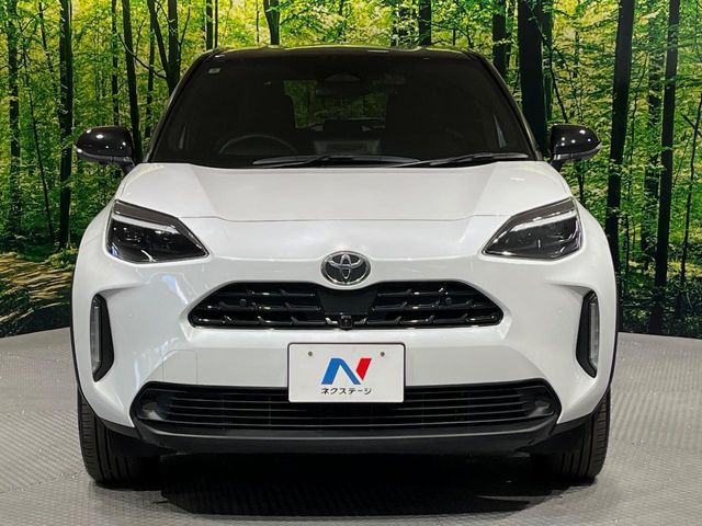 TOYOTA YARIS CROSS 2025