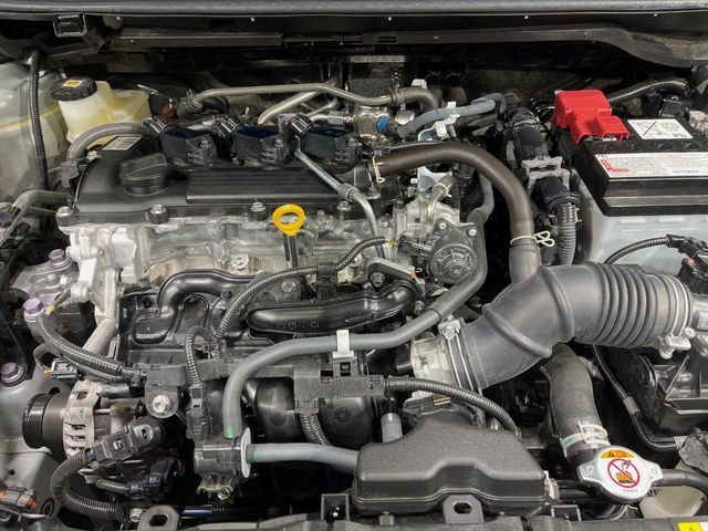 TOYOTA YARIS CROSS 2025