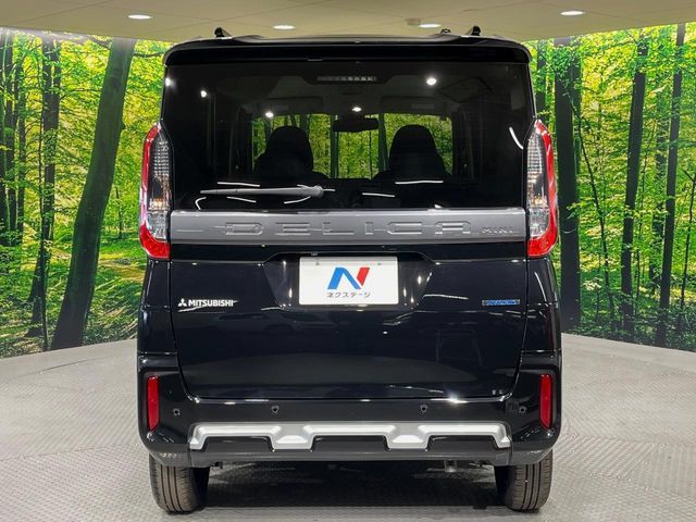 MITSUBISHI DELICA MINI 2024