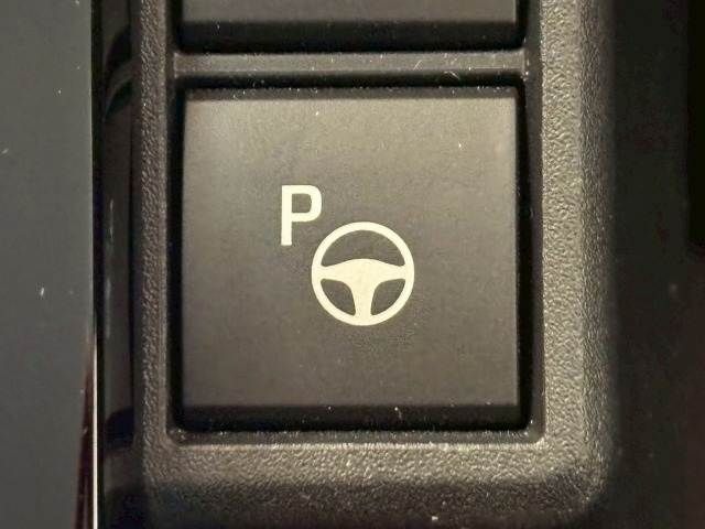 TOYOTA SIENTA HYBRID 2023