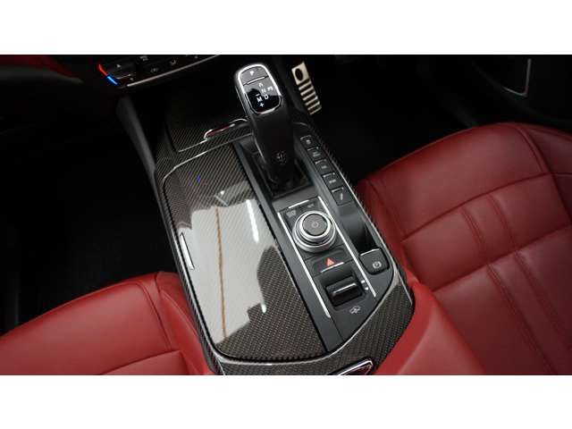 MASERATI MASERATI Levante 2022