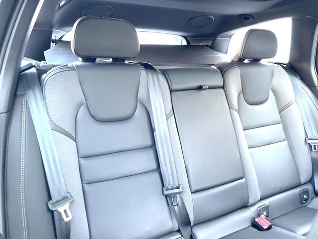 VOLVO VOLVO V60 2022