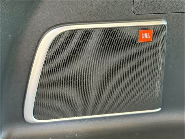 TOYOTA HARRIER HYBRID 2020