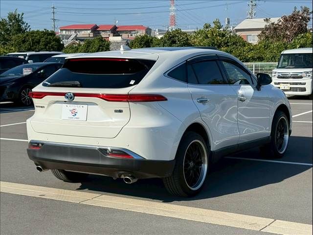TOYOTA HARRIER HYBRID 2020