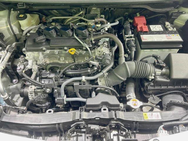 TOYOTA YARIS CROSS 2025