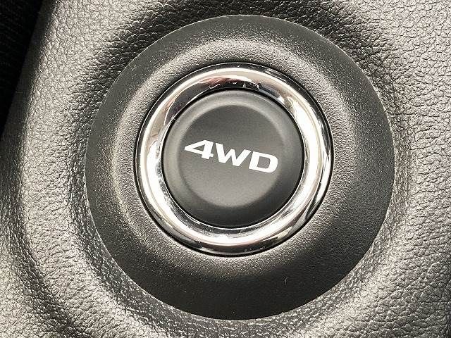 MITSUBISHI OUTLANDER 4WD 2015