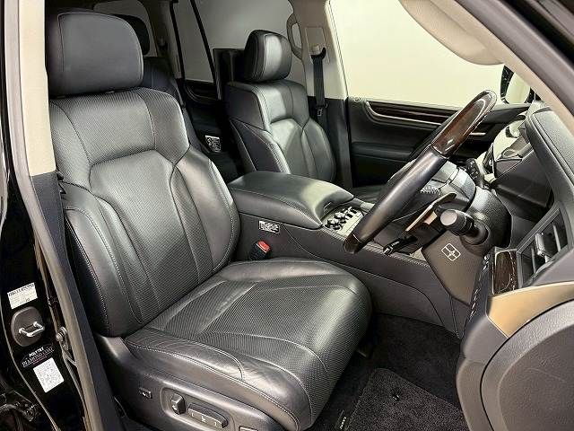 TOYOTA LEXUS LX570 AWD 2015