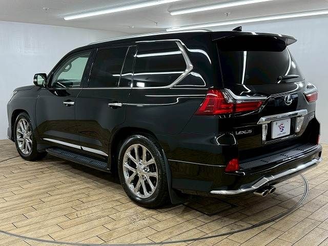 TOYOTA LEXUS LX570 AWD 2015