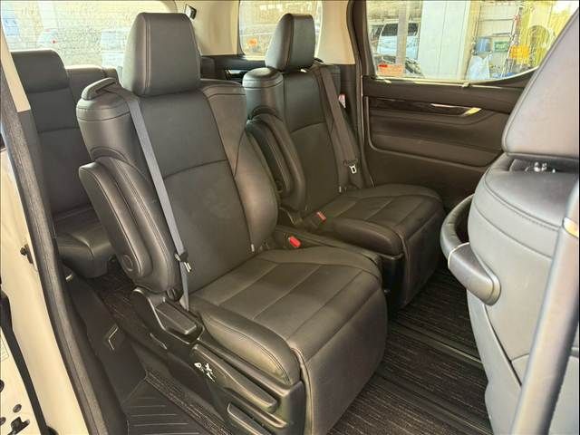 TOYOTA VELLFIRE  HYBRID 4WD 2020