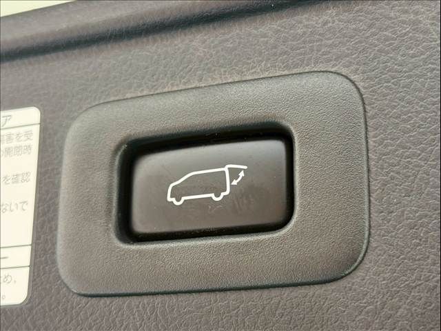 TOYOTA VELLFIRE  HYBRID 4WD 2020