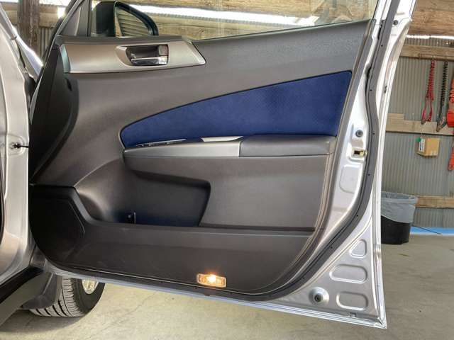 SUBARU FORESTER 2011