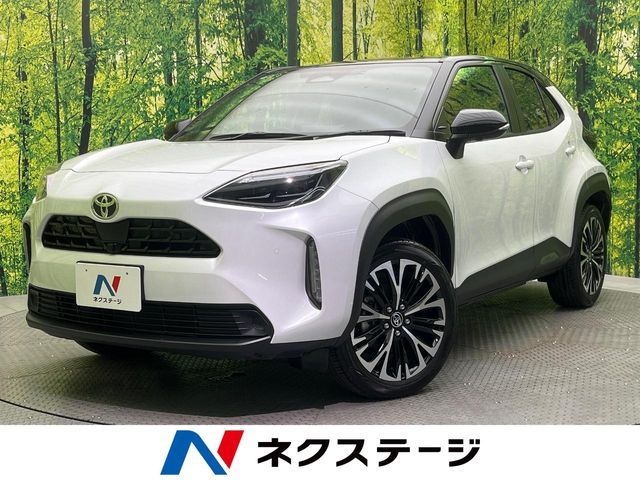 TOYOTA YARIS CROSS 2025