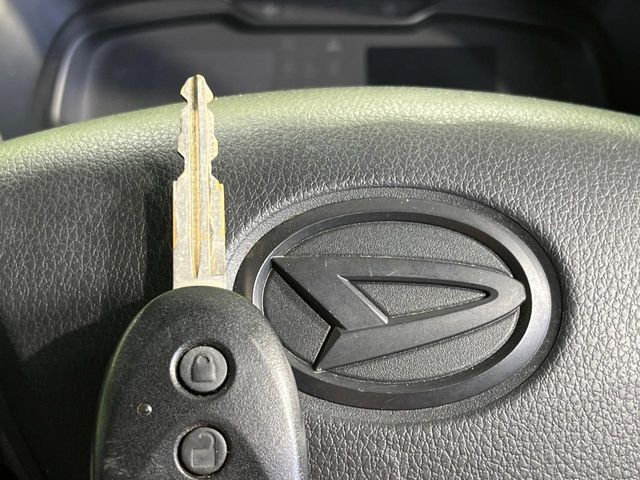 DAIHATSU MIRA e:S 4WD 2018