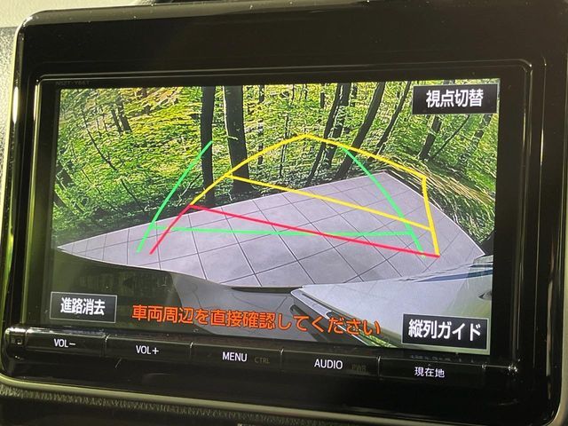 TOYOTA NOAH 4WD 2017