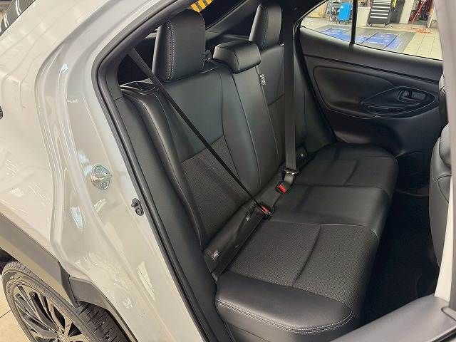 TOYOTA YARIS CROSS HYBRID 2025