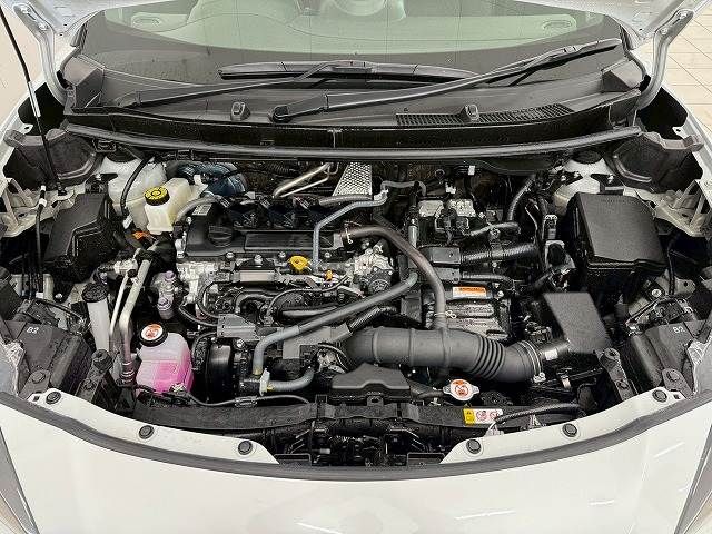 TOYOTA YARIS CROSS HYBRID 2025