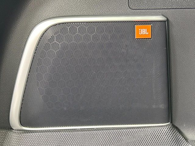 TOYOTA HARRIER 2WD 2024