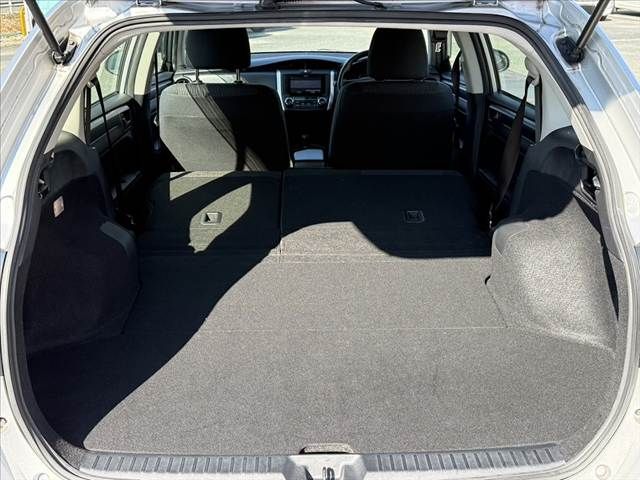 TOYOTA COROLLA FIELDER HYBRID 2016