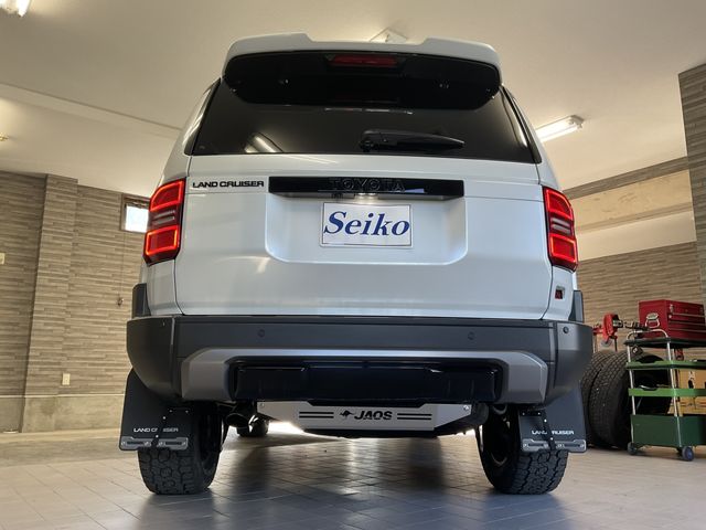 TOYOTA LANDCRUISER 250 2024