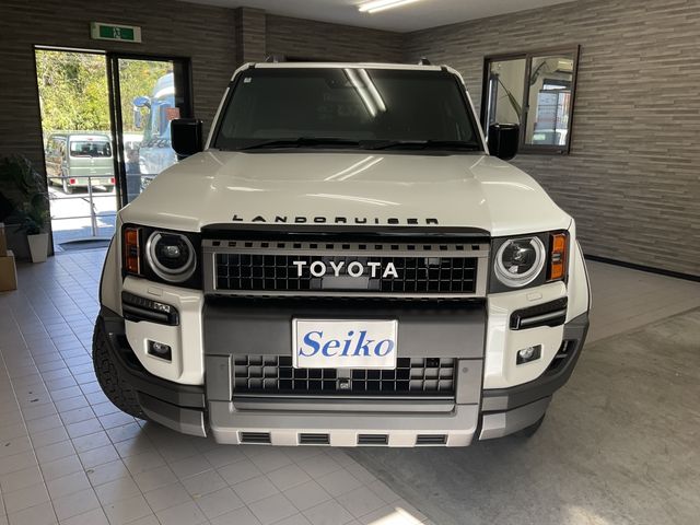 TOYOTA LANDCRUISER 250 2024
