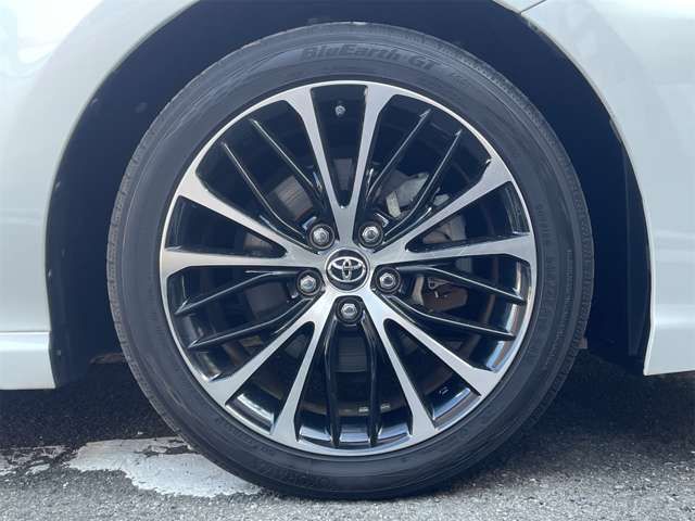 TOYOTA CAMRY HYBRID 2018