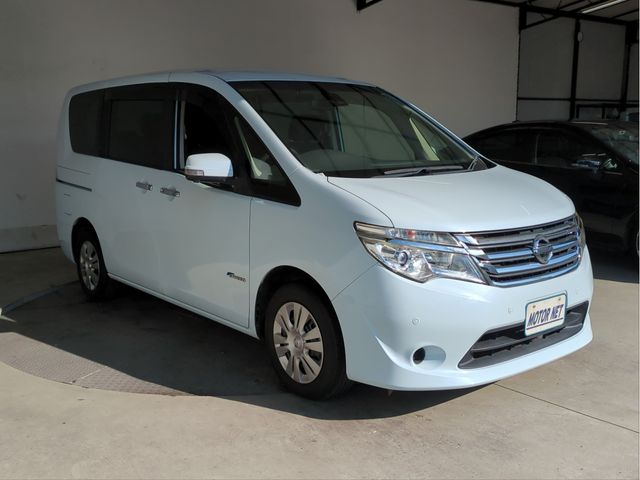 NISSAN SERENA  S-HYBRID 2014
