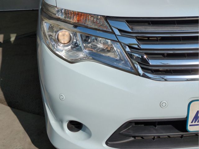 NISSAN SERENA  S-HYBRID 2014