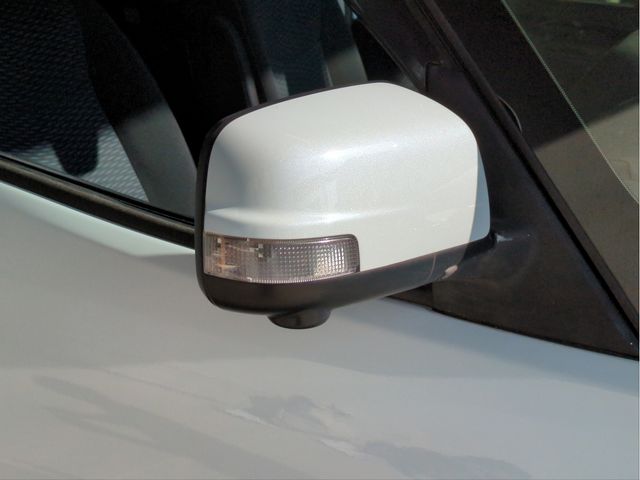 NISSAN SERENA  S-HYBRID 2014