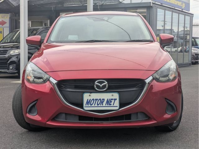 MAZDA DEMIO 2017