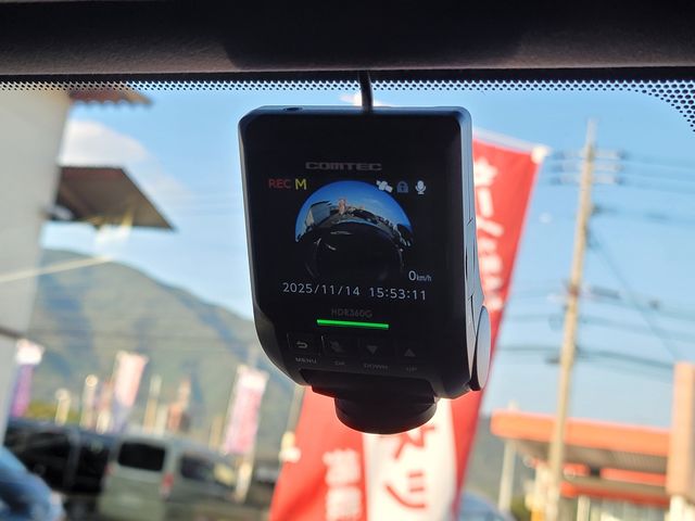 TOYOTA LEXUS IS300h 2013