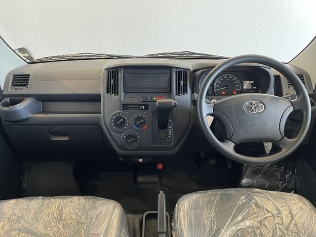TOYOTA TOWNACE van 2WD 2025