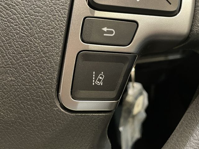 TOYOTA HIACE van 2WD 2025