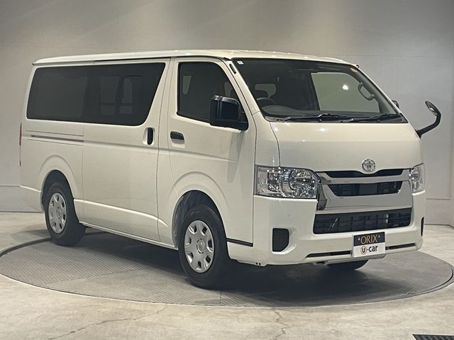 TOYOTA HIACE van 2WD 2025