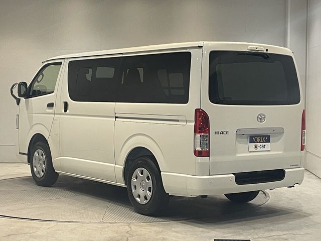TOYOTA HIACE van 2WD 2025