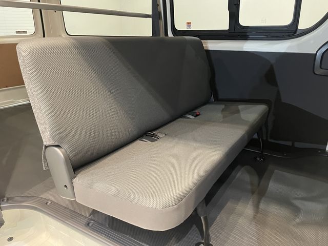 TOYOTA HIACE van 2WD 2025