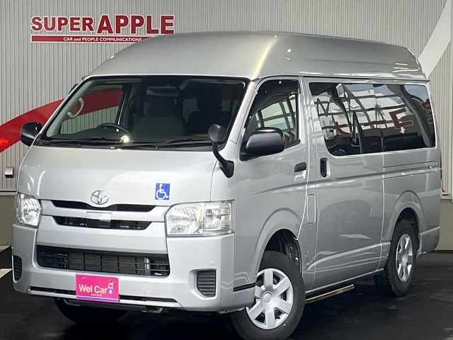 TOYOTA HIACE van 4WD 2019