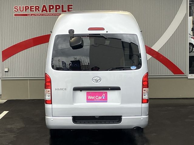 TOYOTA HIACE van 4WD 2019