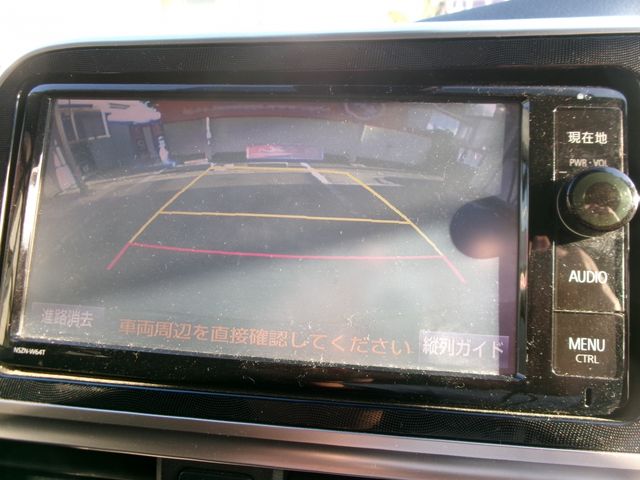 TOYOTA SIENTA HYBRID 2016