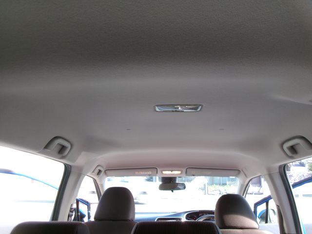 TOYOTA SIENTA HYBRID 2016