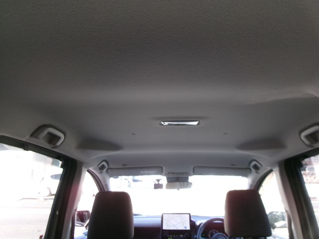 TOYOTA SIENTA HYBRID 2023