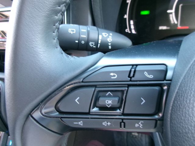 TOYOTA SIENTA HYBRID 2023