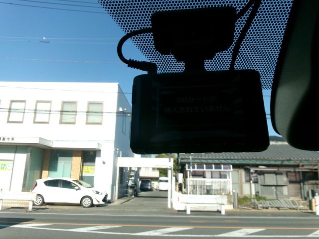 TOYOTA SIENTA HYBRID 2023