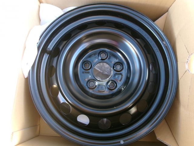 TOYOTA SIENTA HYBRID 2023