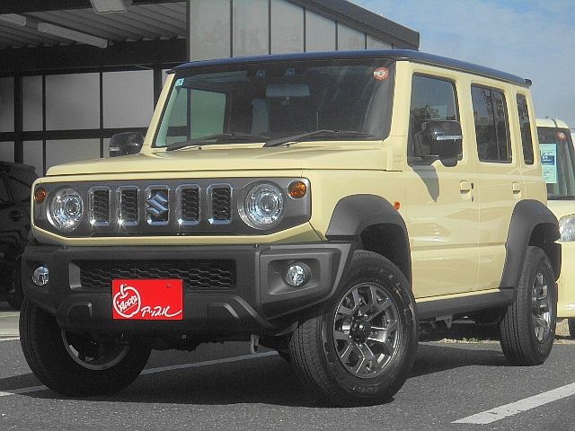 SUZUKI JIMNY NOMADE 2025