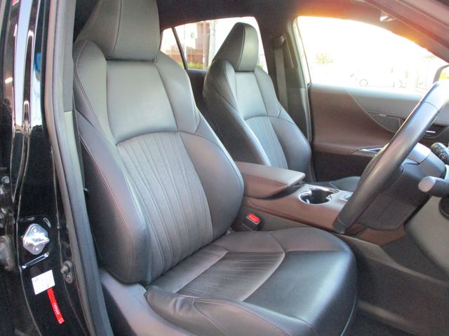 TOYOTA HARRIER 2WD 2021