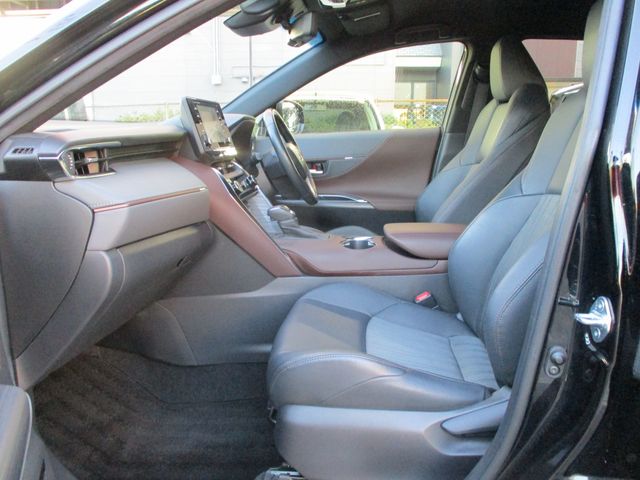 TOYOTA HARRIER 2WD 2021