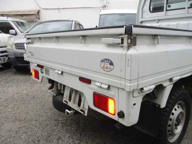 MITSUBISHI MINICAB truck 4WD 2017